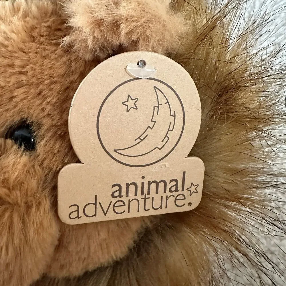 NWT Animal Adventure Lion Holding Heart 16” Stuffed Animal Plush